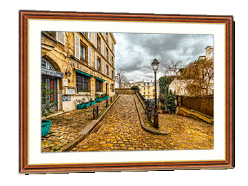 Photo print and frame featuring a picture of a weekend break